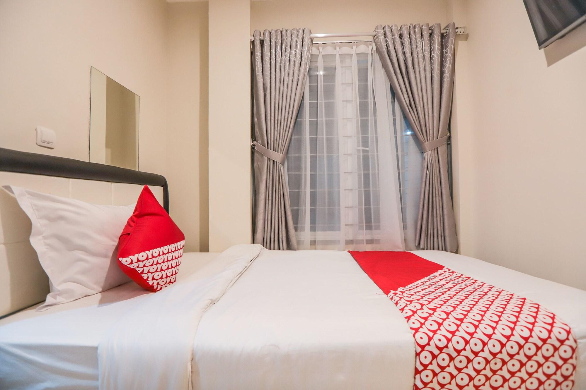 Oyo 387 Alfa Guest House Tegal  Exterior photo